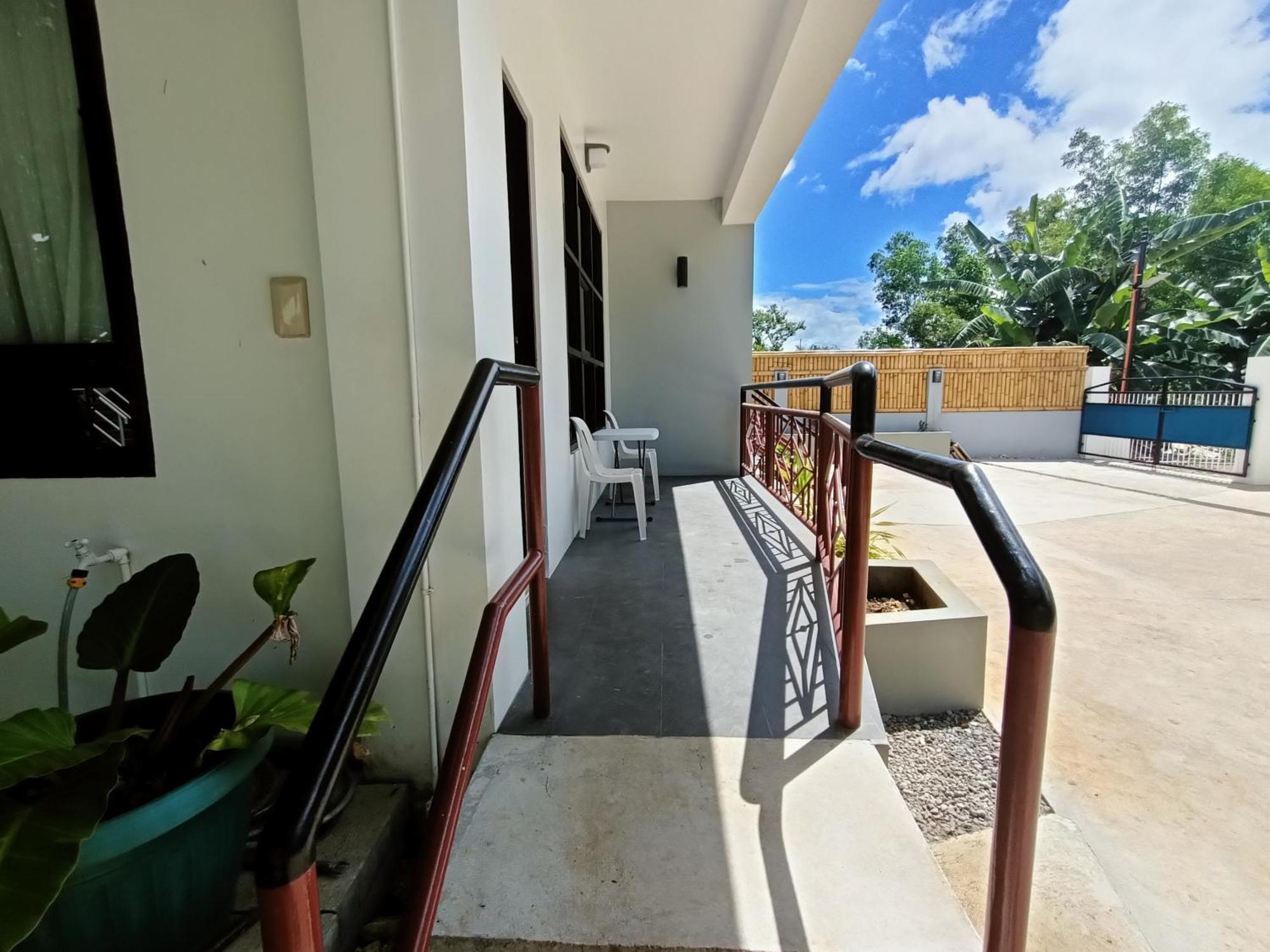 Alona Whitehouses Resort Panglao Εξωτερικό φωτογραφία